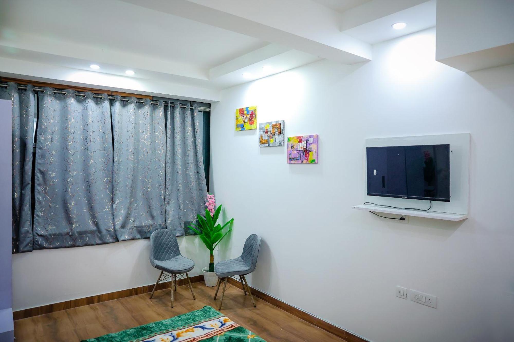 Agrah Stay - Kasa Lusso Stay Faridabad Exterior photo