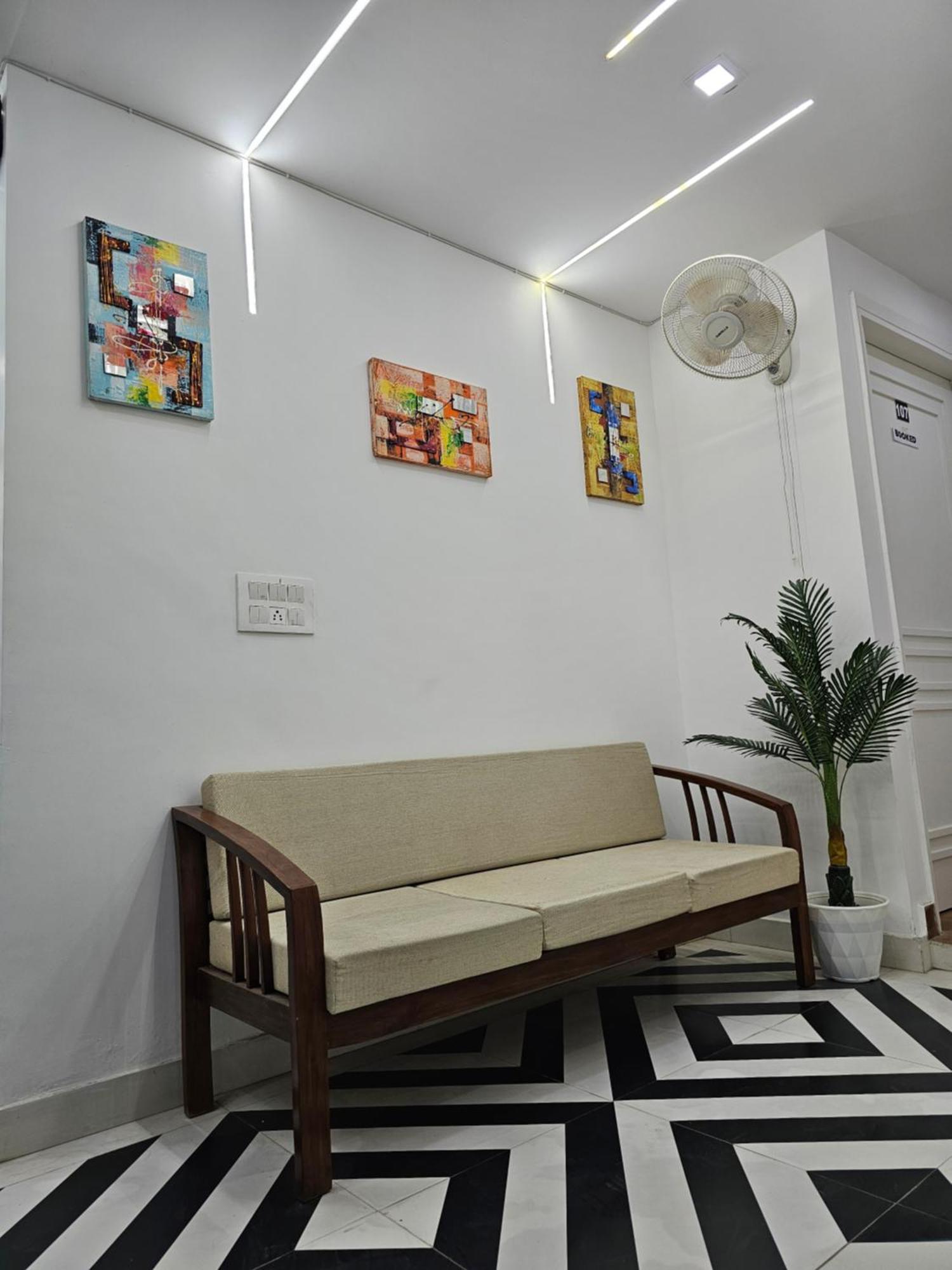 Agrah Stay - Kasa Lusso Stay Faridabad Exterior photo